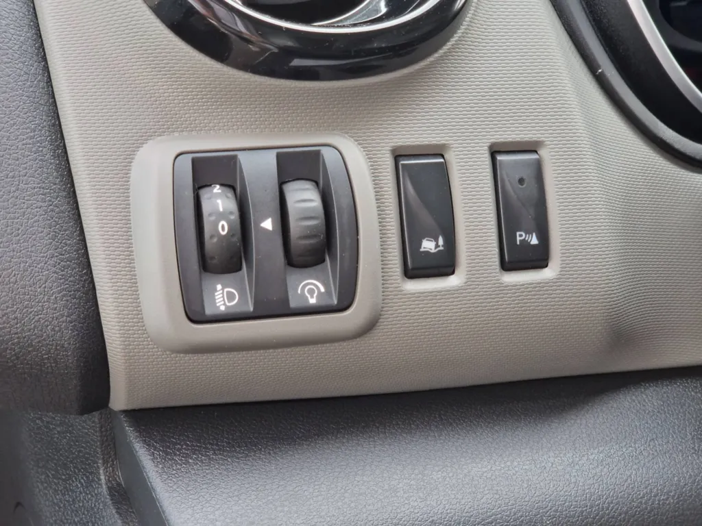 RENAULT TRAFIC L2H1 1300KG DCI 120 GRAND CONFORT OCCASION PRES DE TOULOUSE EN OCCITANIE