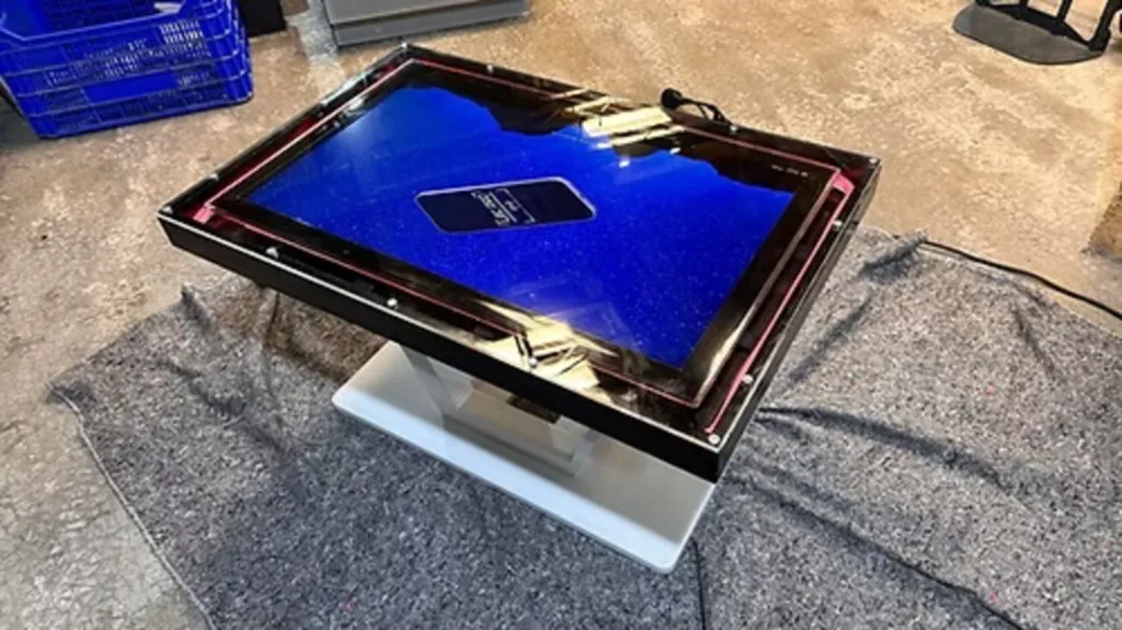 ECRAN TABLE INTEGRE 32