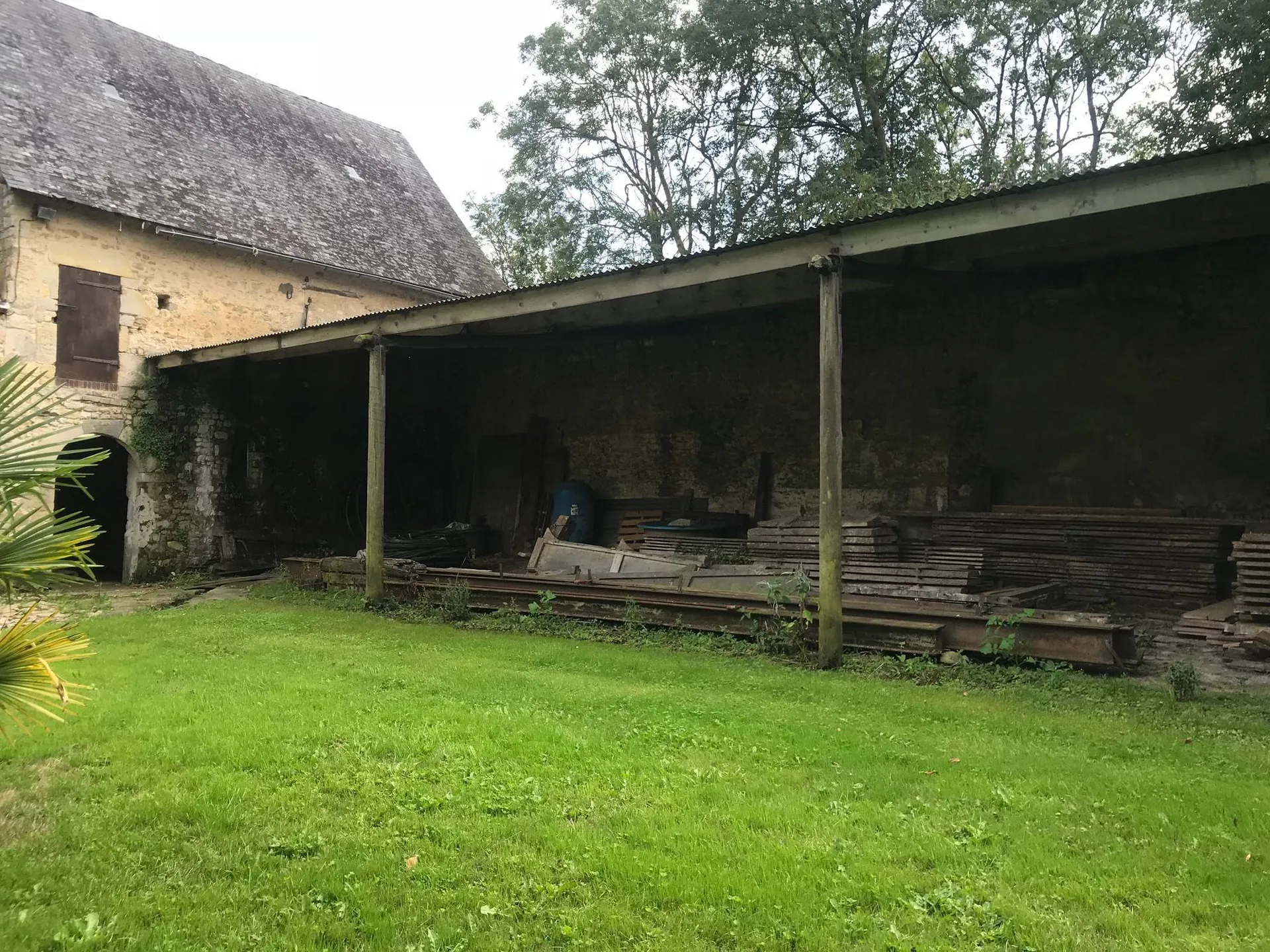 Acquisition maison authentique en Pierres de Caen dans cet Ancien Corps de Ferme avec ses dépendances et son Gîte en Normandie 14