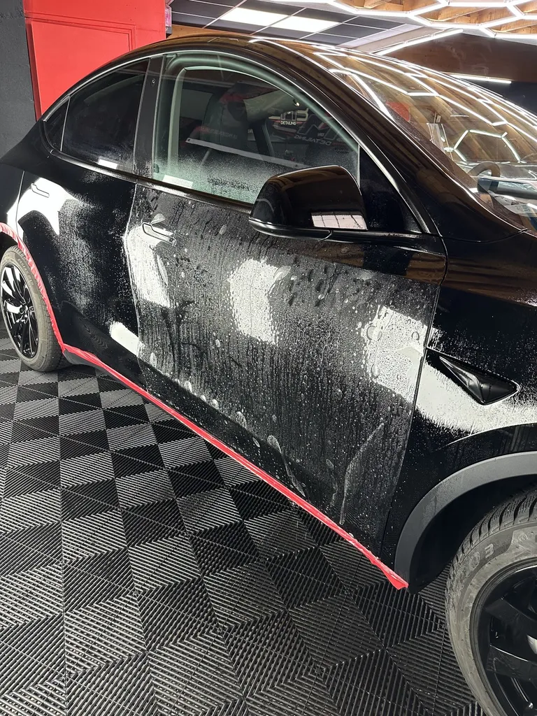protection film plastique PPF paint protection film Lyon Tesla model Y