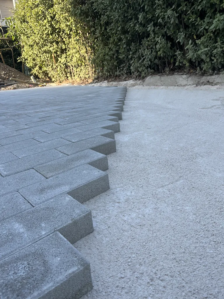 LGX Terrassement : Terrassement et aménagements extérieurs à Sanary-sur-Mer et dans le Var