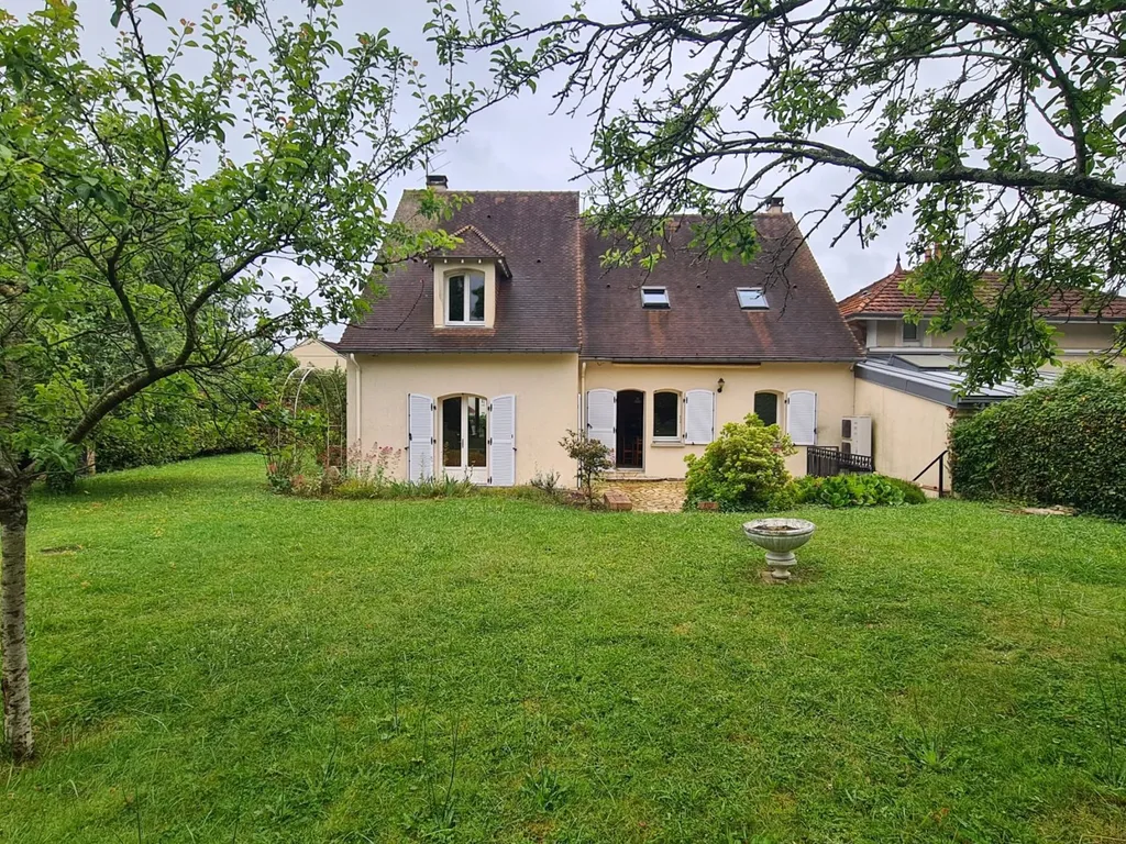A vendre maison d'architecte de 5 chambres le mans