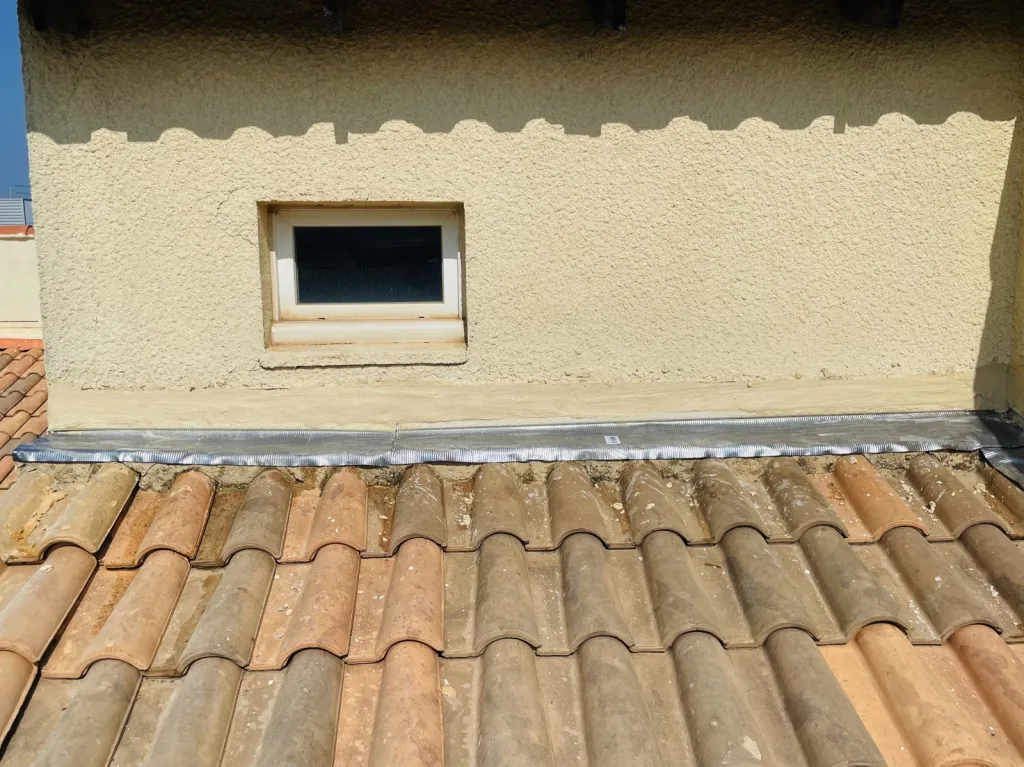 Changement des Solins en Plomb d’une toiture sur Aix en Provence