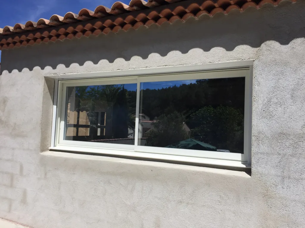 Fenêtre en ALU sur la Couronne