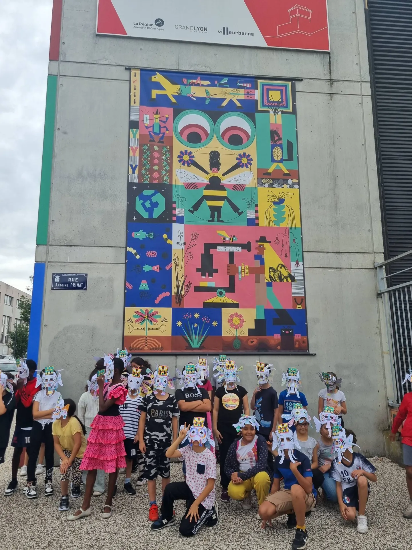 Pôle Pixel - Impression bache grand format - monumental - art by guillaumit - print by aggprint