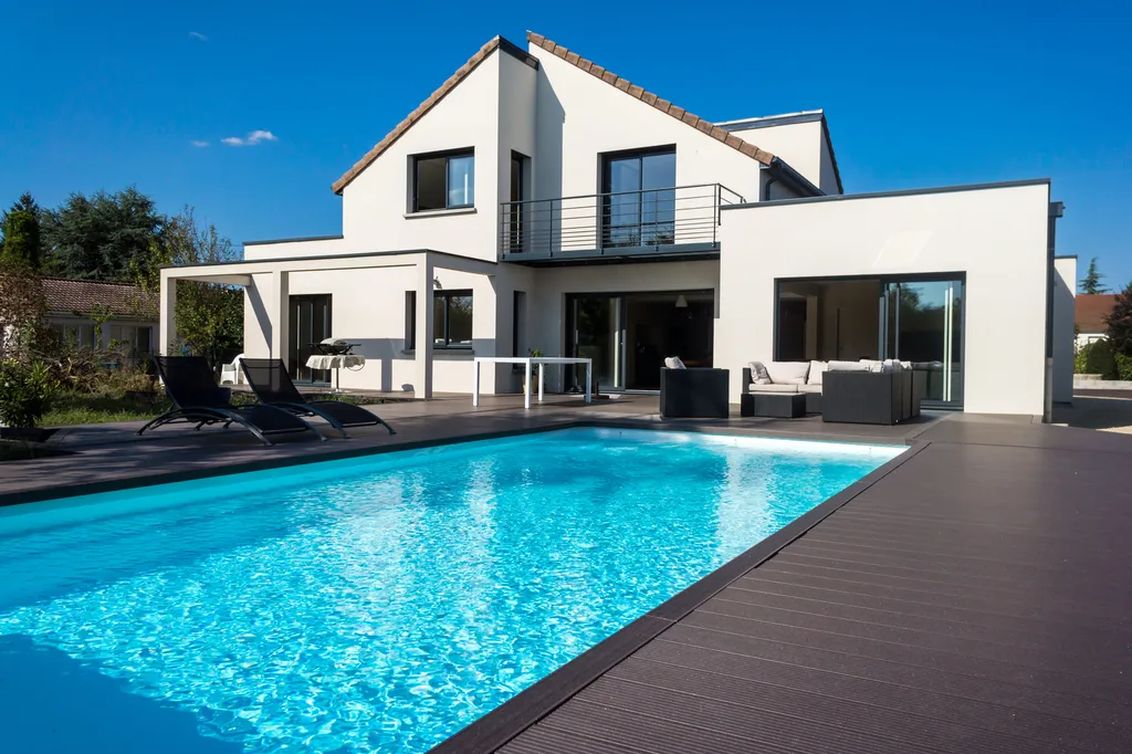 Confier vos projets de bâtiment et travaux de maçonnerie générale à Toulon et dans le Var