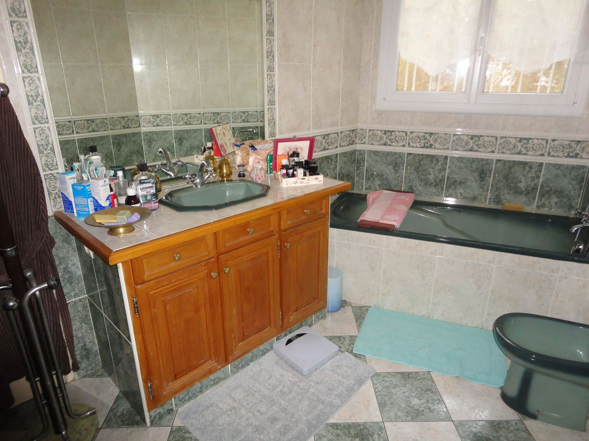 A vendre maison Carnoux en Provence à rénover, sur terrain plat