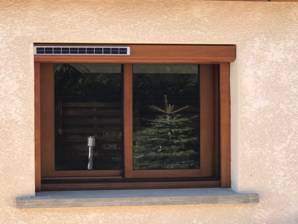 Menuiseries aluminium effet chêne doré coulissantes – Élégance, chaleur et performance à Gisors