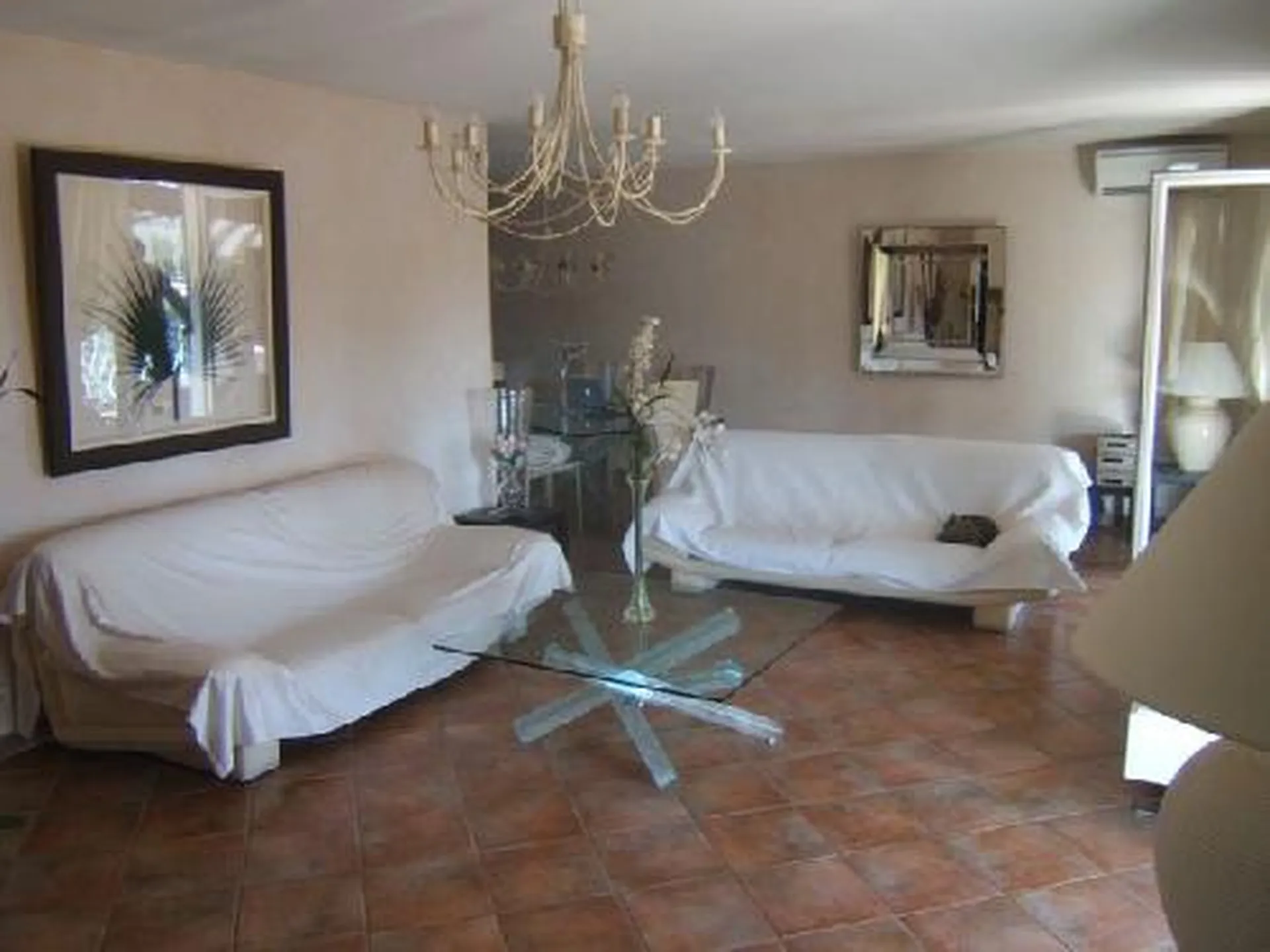 Où trouver une maison sur Carnoux en Provence à acheter  ? avec vue panoramique avec piscine, deuxième logement possible