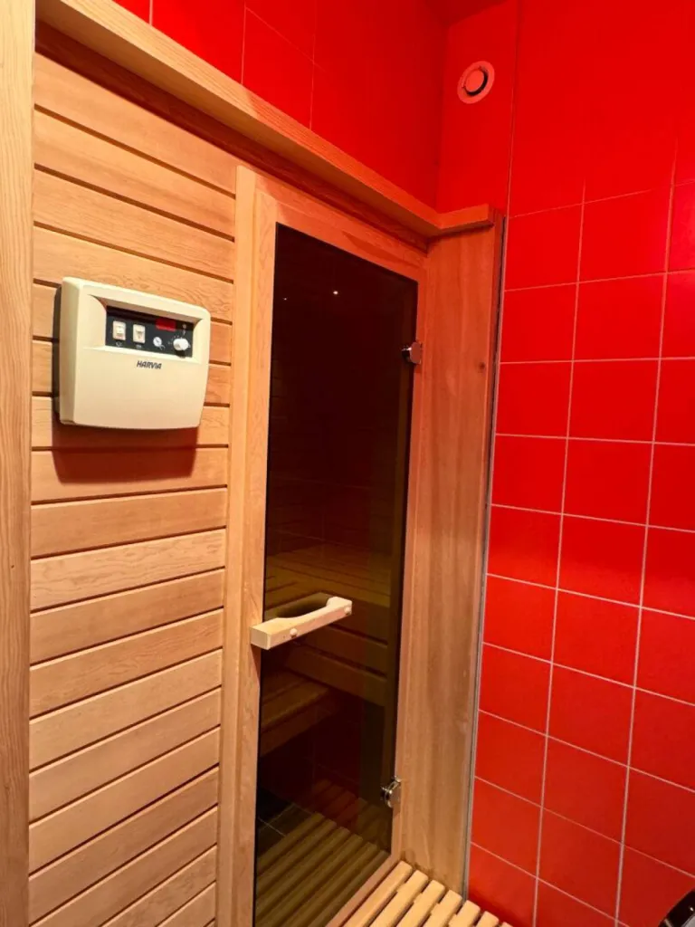 Situé au 64 Chemin des Cottes à Mont-Saint-Aignan