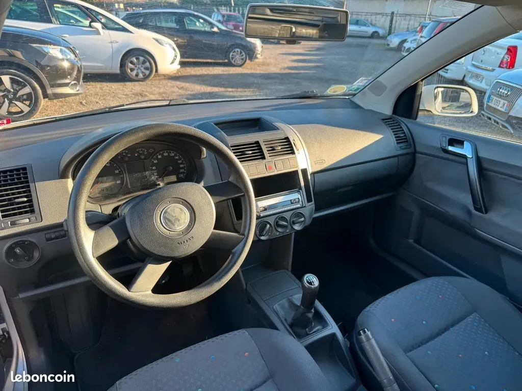 Volkswagen Polo 1.2i Trend