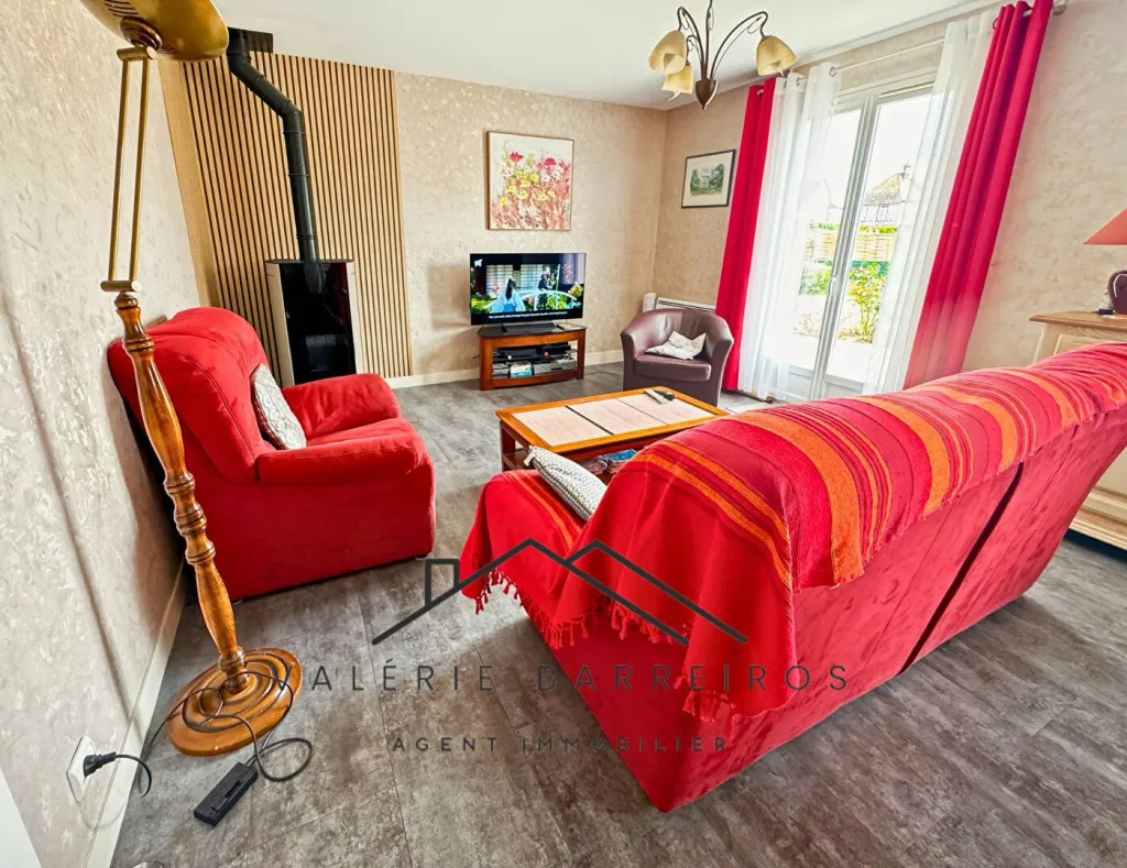 A vendre maison de 112 m2 édifiée sur 559 m2 de terrain sur la commune de SAINT AUBIN LES ELBEUF 76410