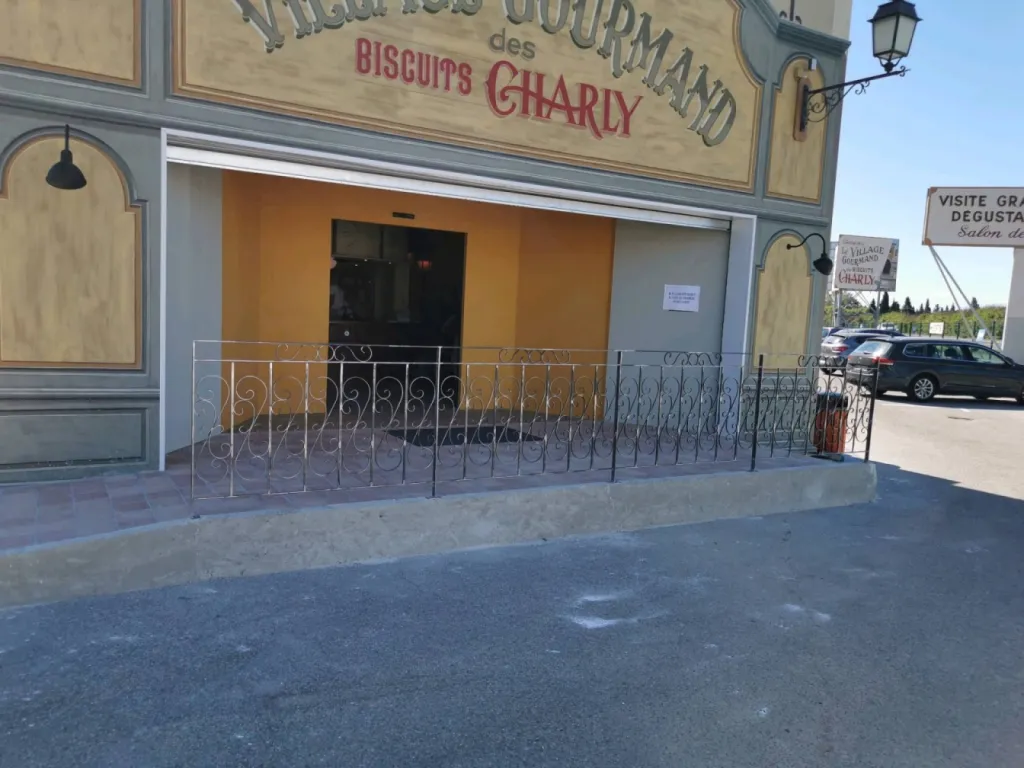 Garde-corps acier sur mesure pour une biscuiterie sur St Andiol