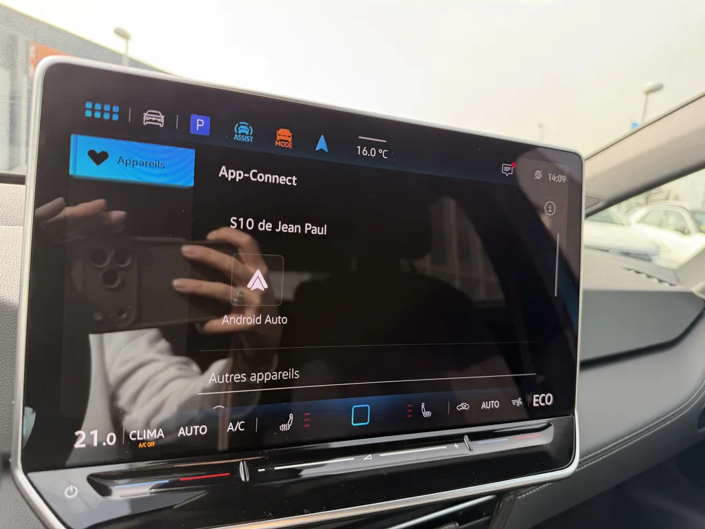 Volkswagen ID.3 d'occasion à vendre près de Le Havre : découvrez cette berline électrique disponible chez Caudebec Automobiles