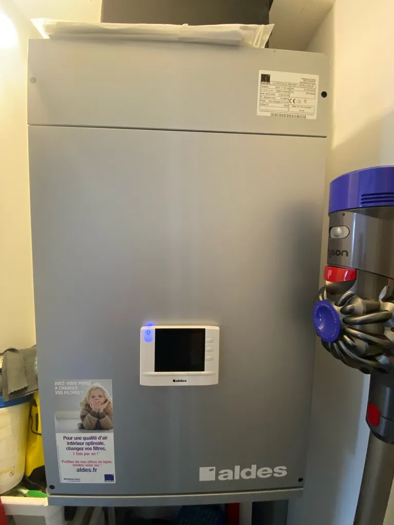 Module hydraulique T-One AquaAir Aldes dépanné par PROXICLIM à Aix-en-Provence