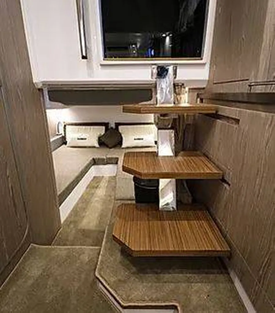 Bateau de luxe à louer à Bandol