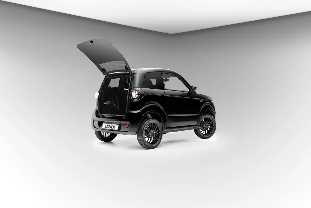 Myli LAB 2026 : Voiture sans permis Ligier connectée et personnalisable disponible dès maintenant chez votre concessionnaire à Toulon.