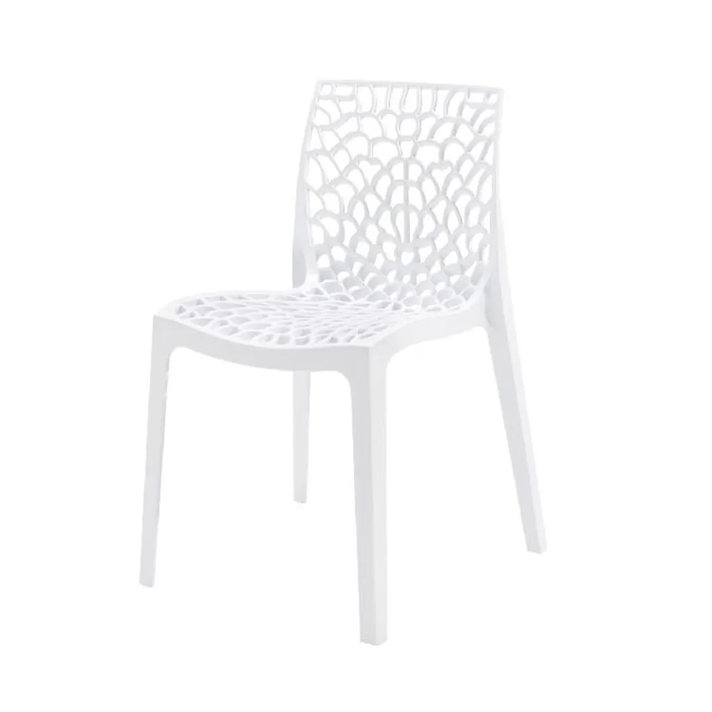 Chaise style dentelle en location à Brignais