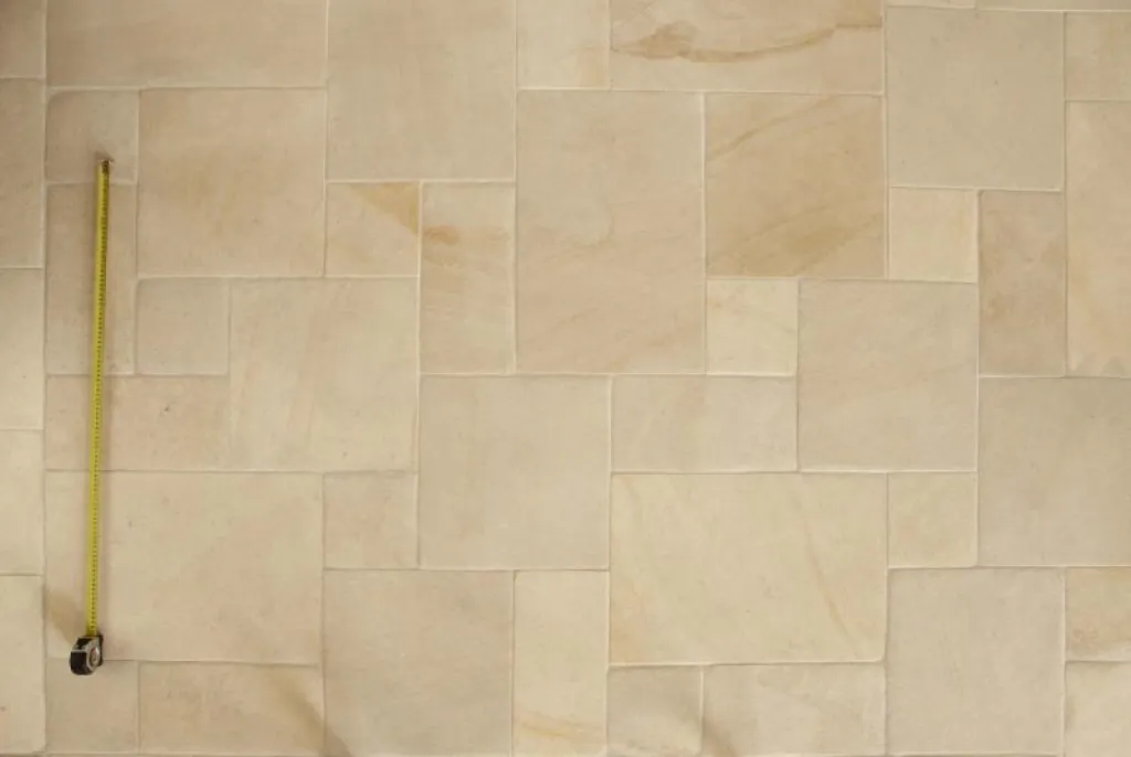 Pierre de Bordeaux, Pierre de Frontenac, pierre de Sireuil et pierre de Dordogne