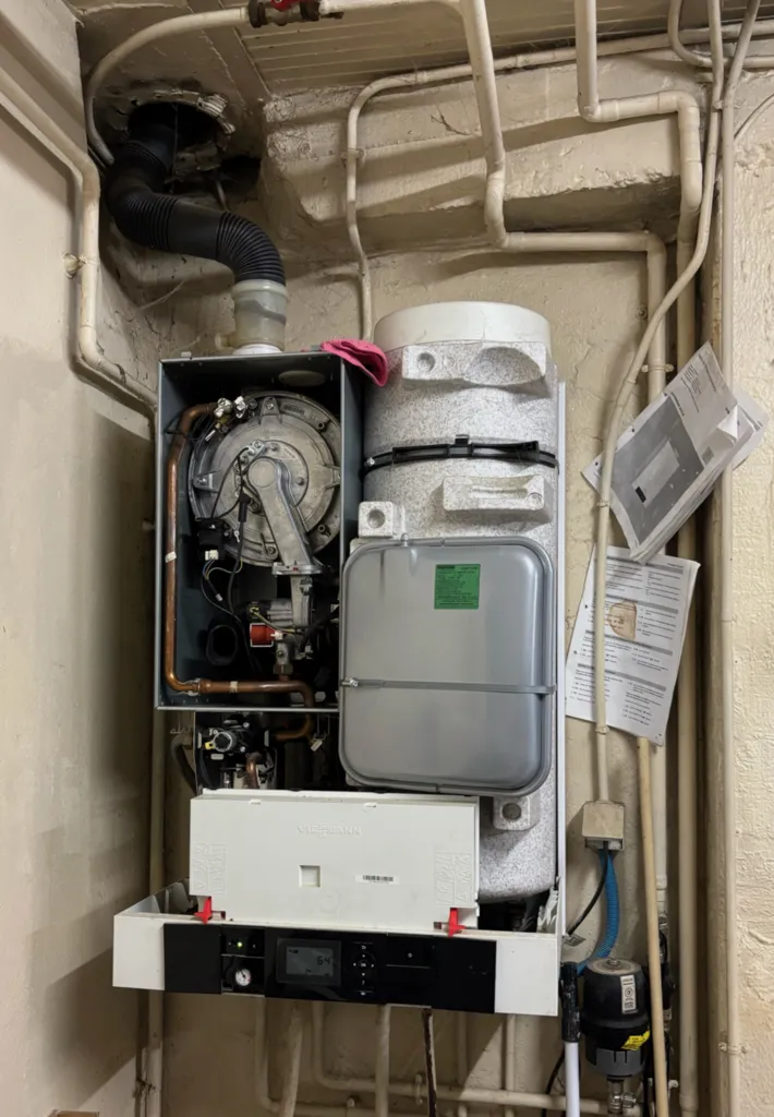 Dépannage et entretien sur chaudière Viessmann avec défaut F2 et FD à Rosny-sous-Bois