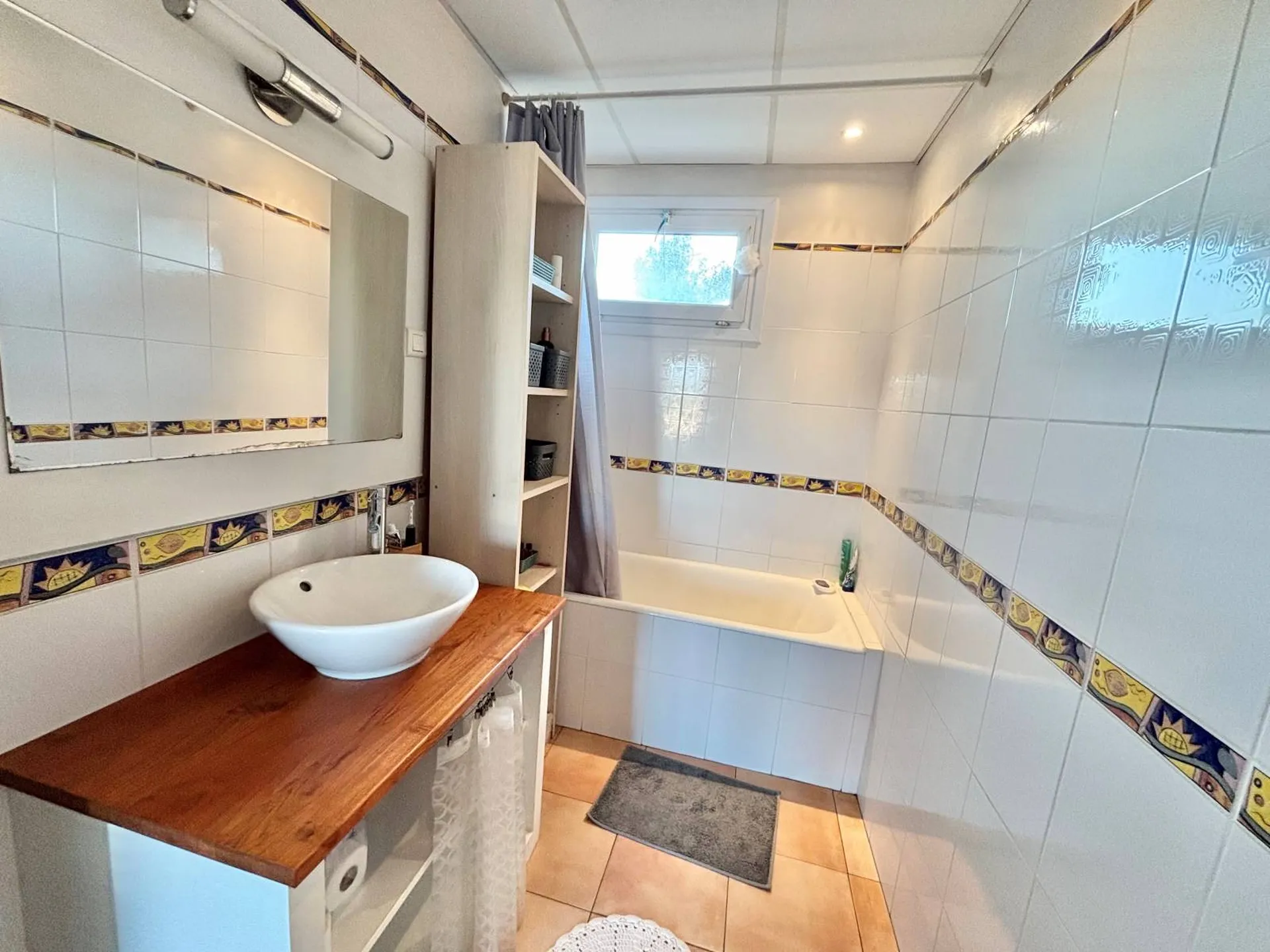 A vendre studio Carnoux