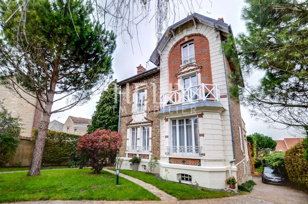 maison exceptionnelle à Chambourcy (78)
