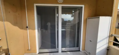 Moustiquaires coulissantes pour terrasses et pergolas à Sainte-Maxime