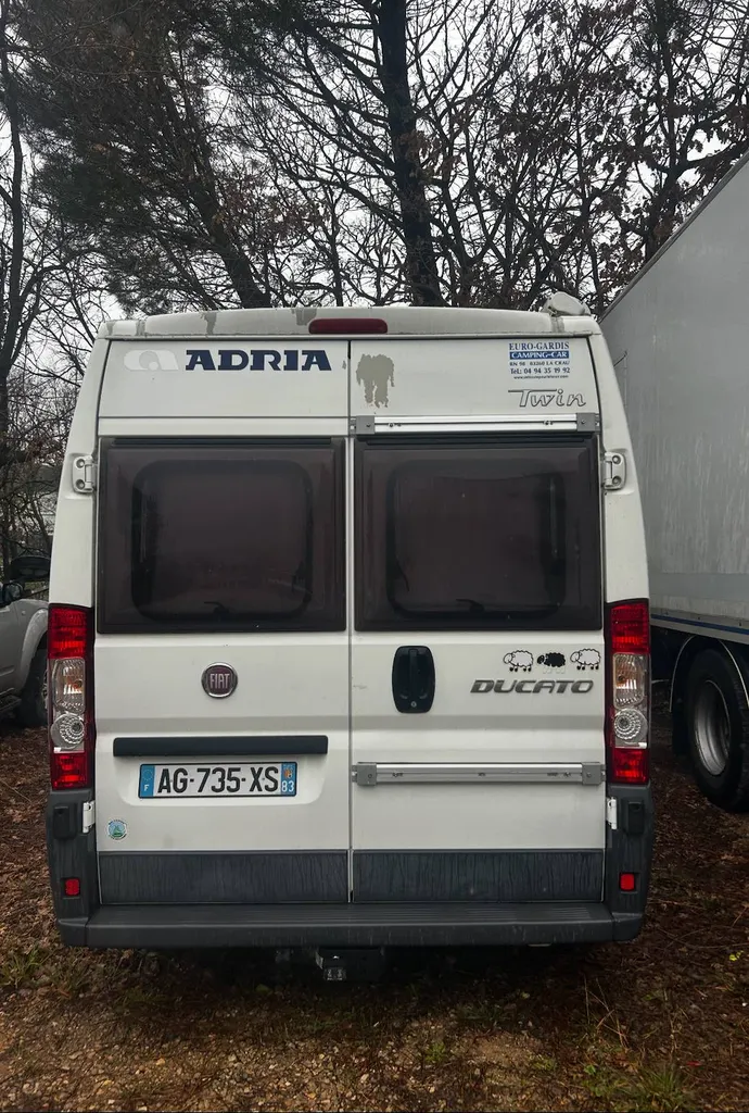 camping-car ducato covering à brignoles dans le var 