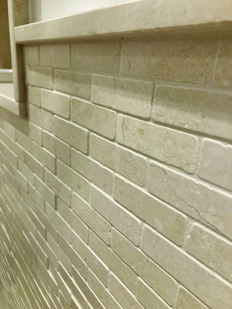 Donnez du cachet à votre maison avec un mur en pierre naturelle