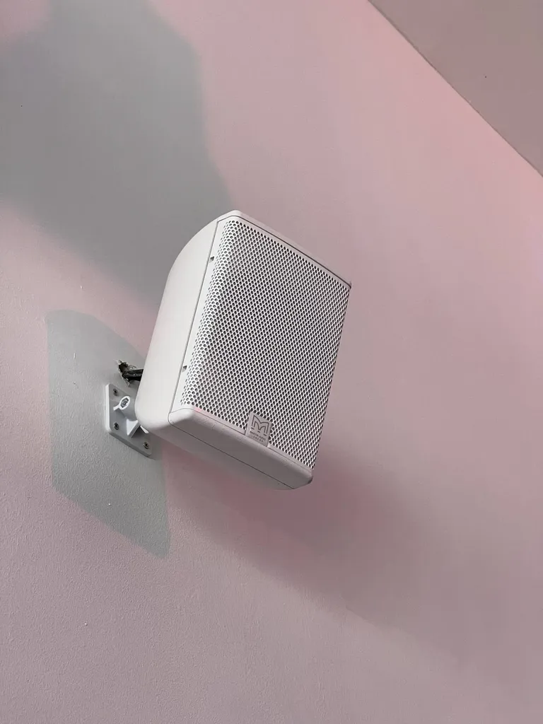 Installation sonorisation et lumières La Villa Spicy à Hyères Var 83