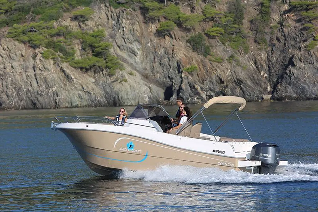 Concessionnaire bateau neuf Pacific Craft Morbihan