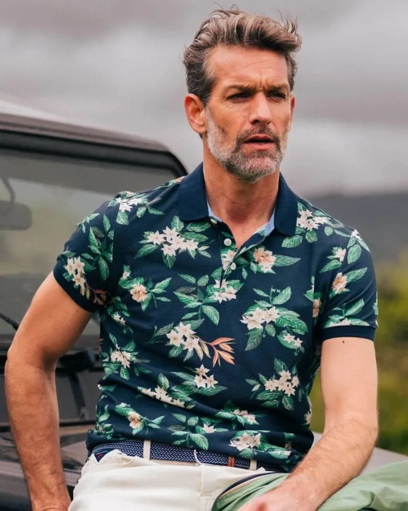 Acheter Polo Bleu Foncé Floral NZA : Élégance naturelle chez Urban Chic à Dieppe