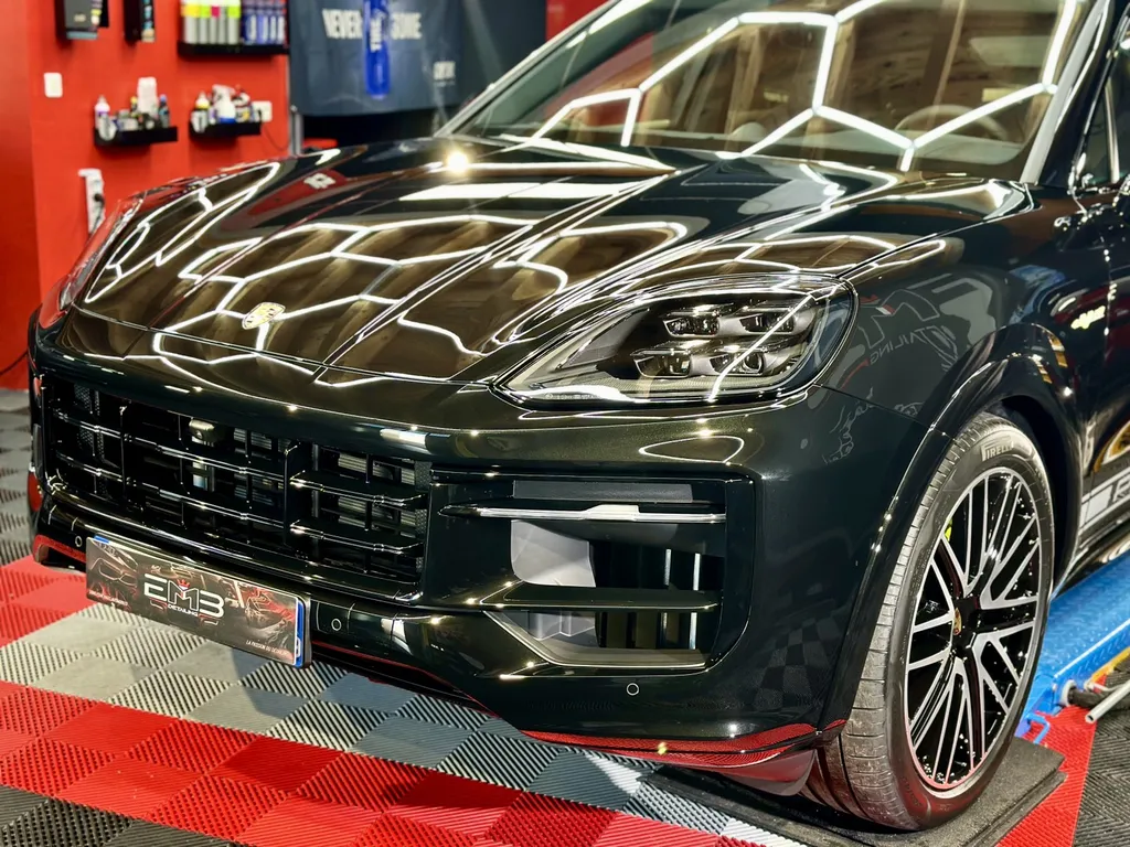 DETAILING auto protection carosserie traitement céramique lyon Porsche Cayenne 
