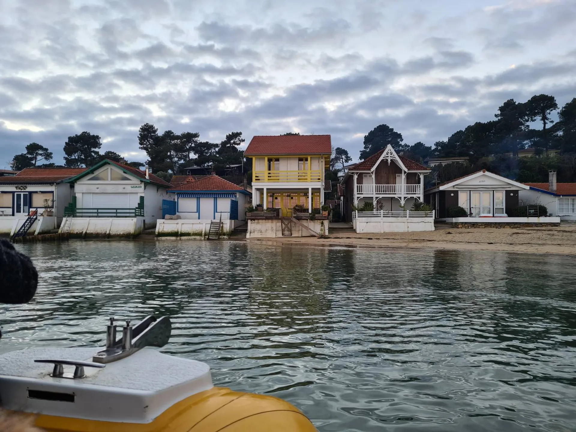 escale dans un village ostréicole - bassin d'arcachon