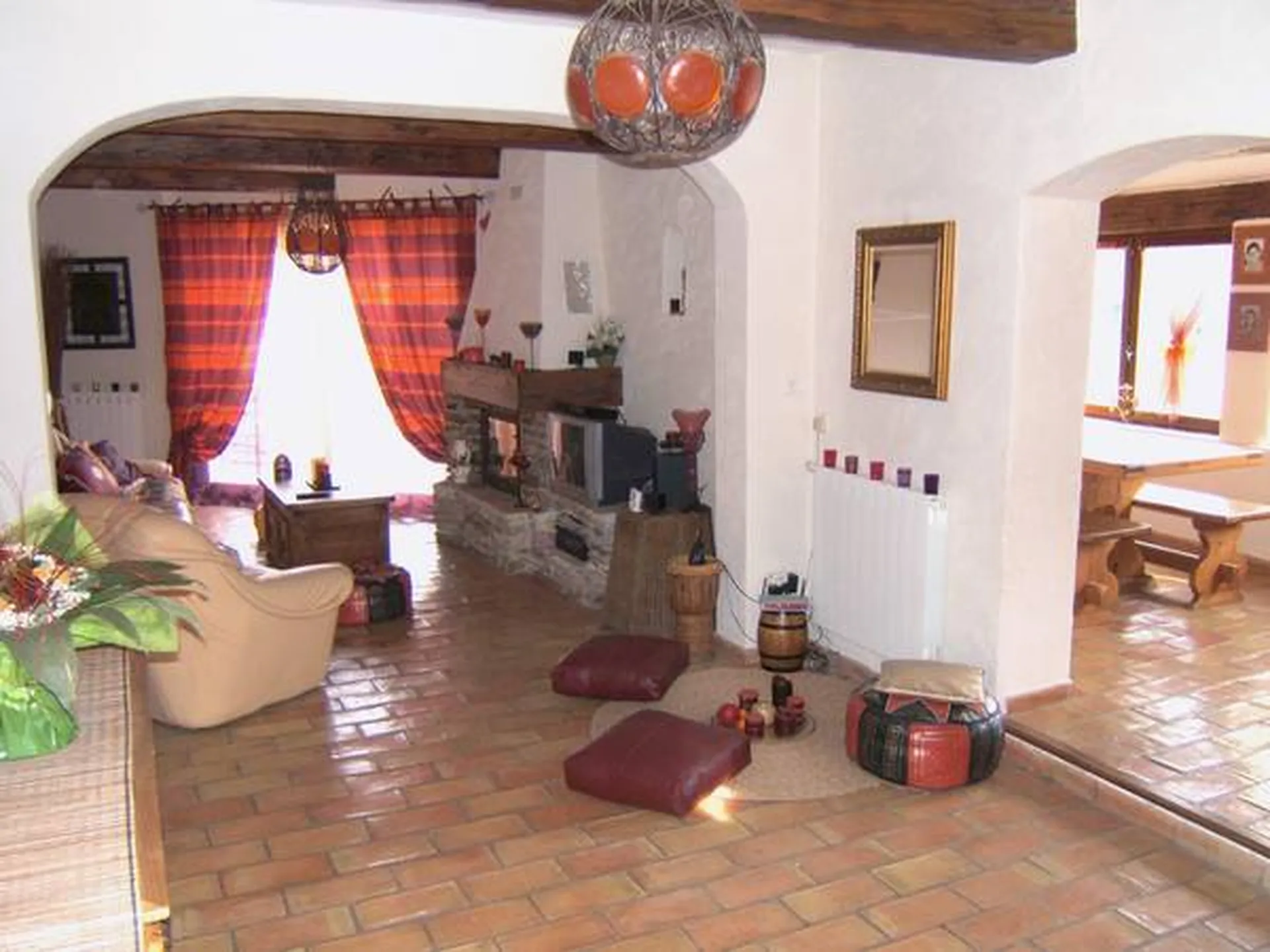 Vente maison Roquefort La Bédoule de plain pied totalement renove