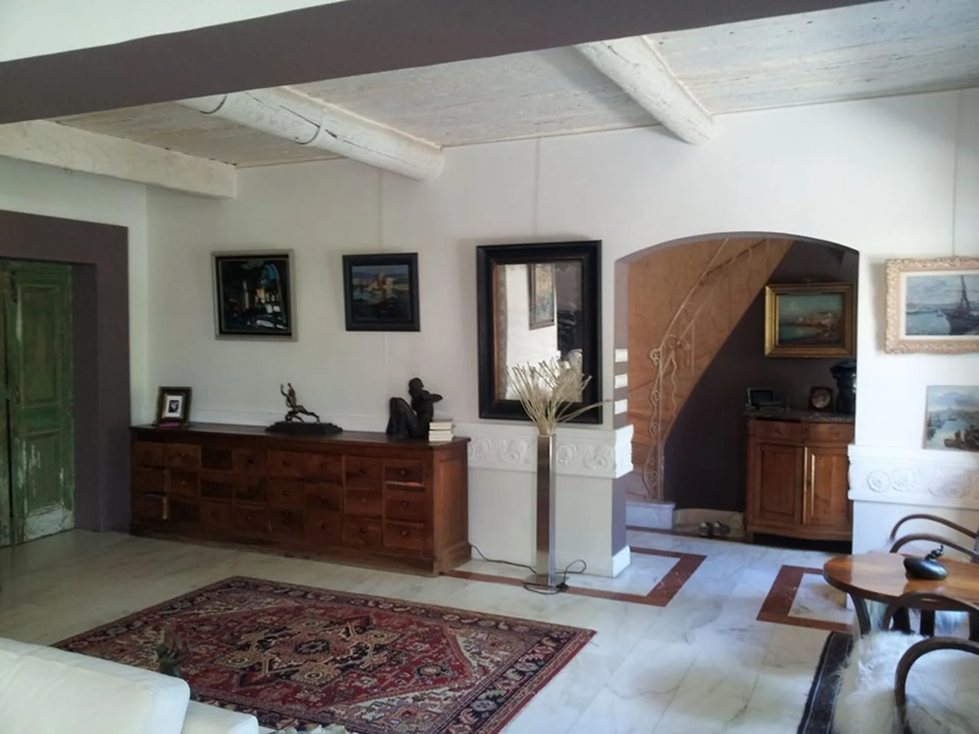 Propriété 7 Cassis absolument unique, édifiée sur 1 400 m² de parc boisé et classé au cœur du village - Coup de cœur ! 