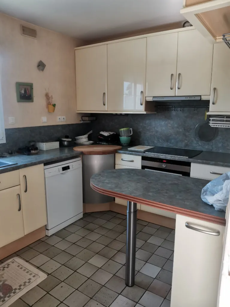 À vendre, maison familiale de 131m² située au centre de Saint-Pierre-les-Elbeuf