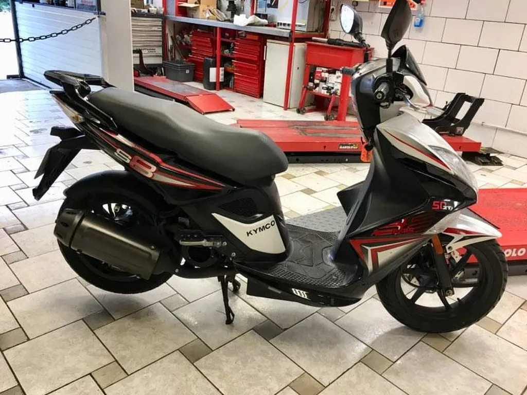 OCCASION SCOOTER KYMCO SUPER 8 LA VALETTE DU VAR