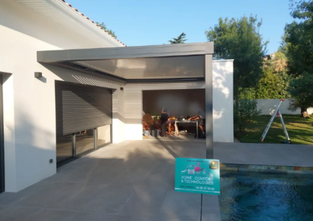 Installation d'une pergola avec lames orientables près de Montpellier sur la commune de Cournonterral