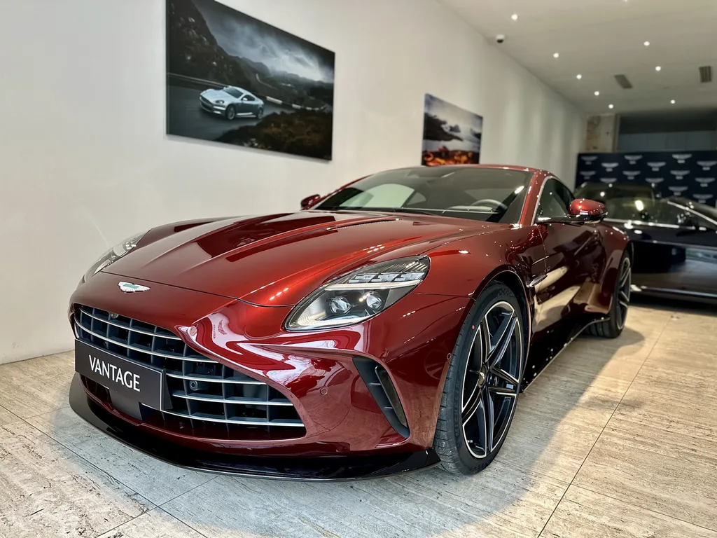 Pose de PPF pour une protection optimale de votre carrosserie en gardant l'éclat d'origine à Lyon