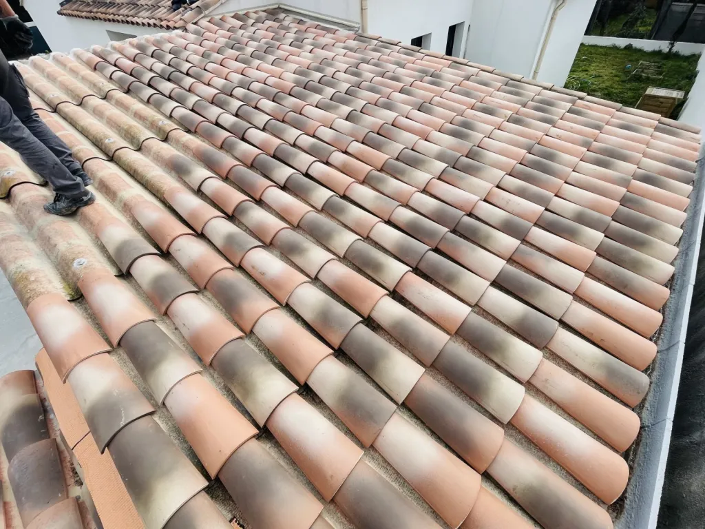 Rénovation d’une toiture type P.S.T sur Aix en Provence