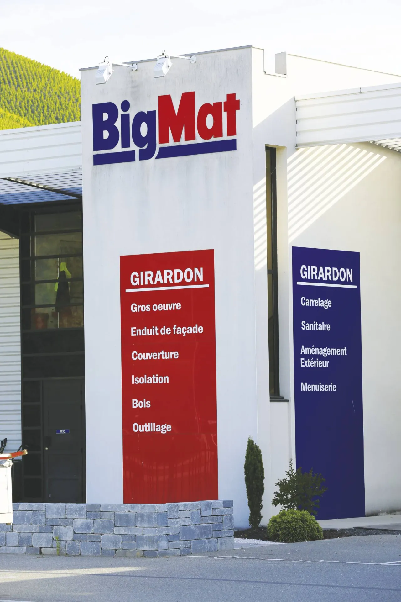 Impression d'une enseigne panneau Dibond® extérieur à Lyon Big Mat