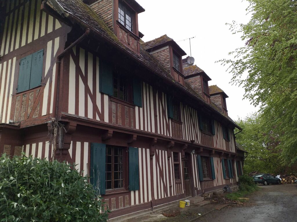 Manoir du XVI ème siècle, Région Pont l'Evêque, Calvados 14.