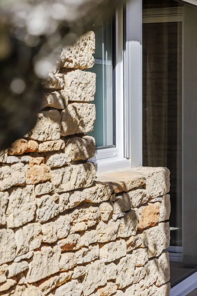 Installation Menuiseries Aluminium à Gordes