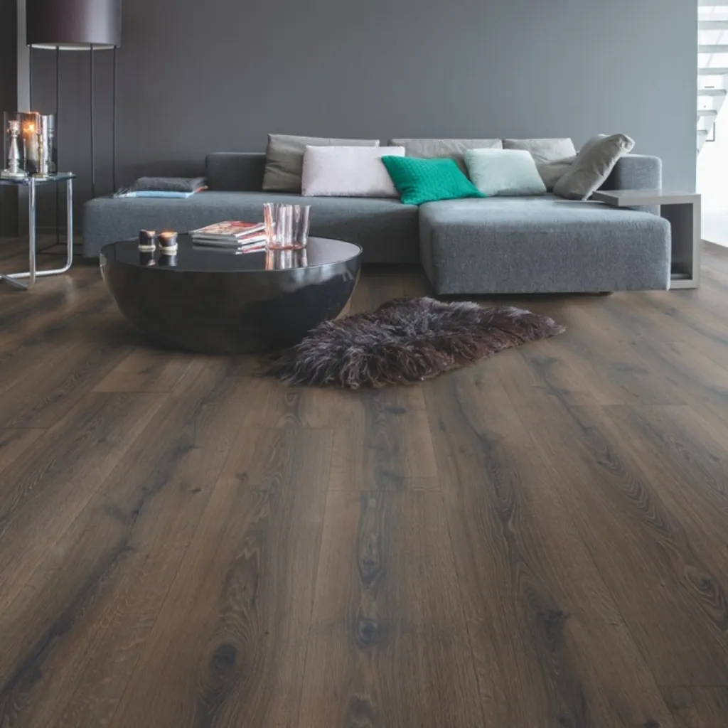 stratifié QUICKSTEP MJ3553 chêne desert marron foncé brossé