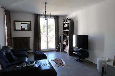 Cassis T4 à vendre avec parking