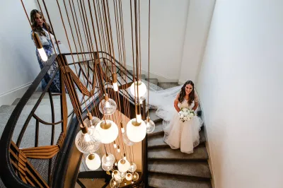 Mariage de luxe sur la Côte-d’Azur : villa vue mer, décor somptueux, wedding planner et réception exceptionnelle près de Toulon