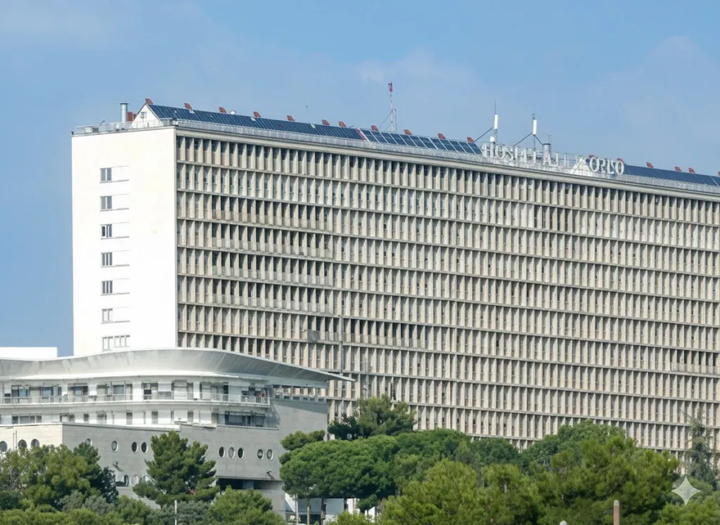 Transport ambulance médicalisé pour rééducation lourde et patients à mobilité réduite à l’hôpital Nord Marseille