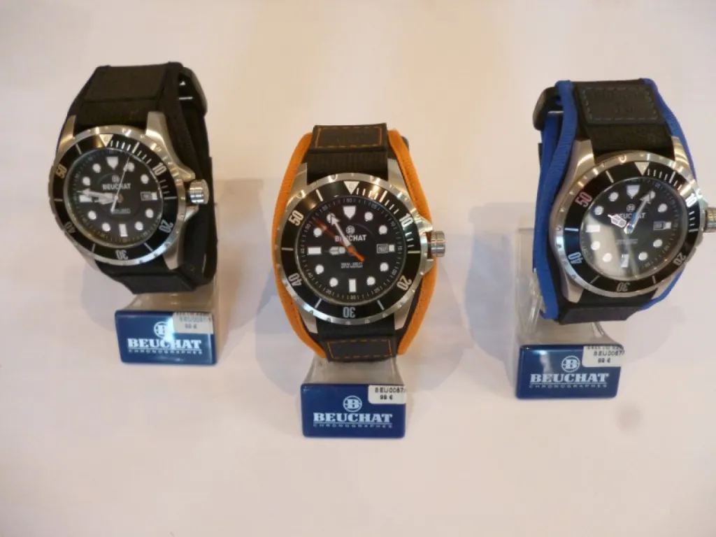 Montre beuchat wateresistant 100m acier en vente à la bijouterie l'echoppe d'or 13007 marseille