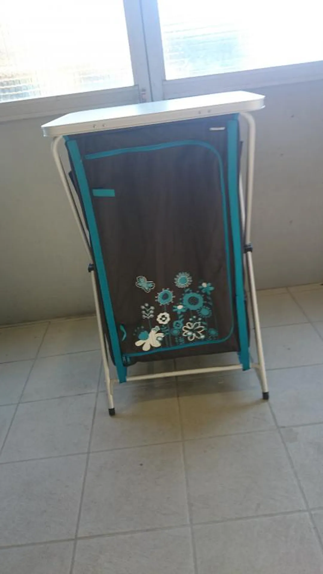 meuble pliant camping car 